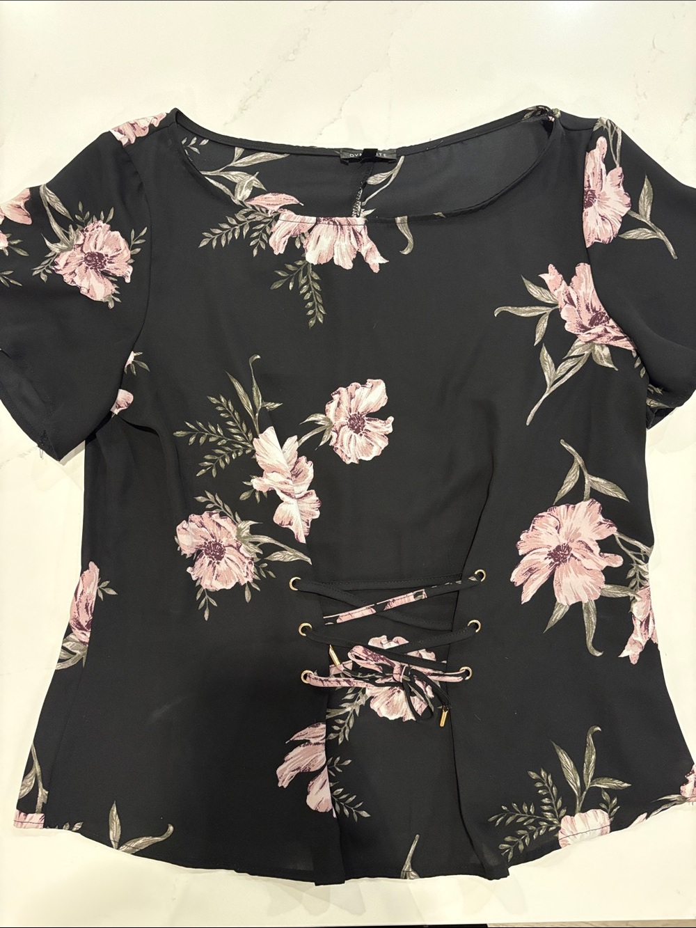 Dynamite Black Floral Lace-Up Short Sleeve Blouse SZ Medium